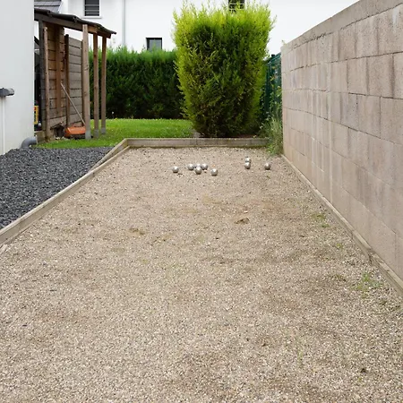 250m Spa Prive, Borne D'arcade, Babyfoot - Gite Des Freres-strasbourg Holiday home Hurtigheim