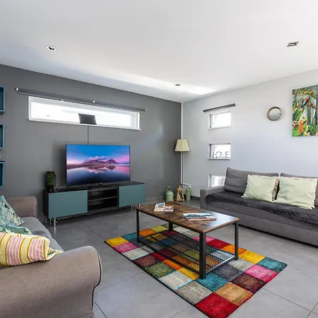 250m Prive, Borne D'arcade, Babyfoot - Des Freres-strasbourg 펜션 Hurtigheim