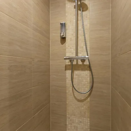 250m Spa Prive, Borne D'arcade, Babyfoot - Gite Des Freres-strasbourg Holiday home
