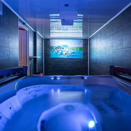 Holiday home 250m Spa Prive, Borne D'arcade, Babyfoot - Gite Des Freres-strasbourg