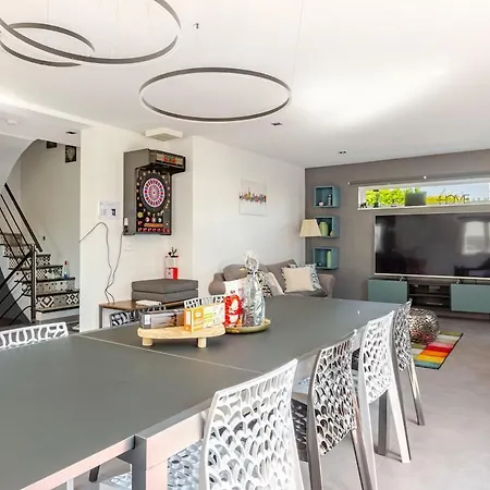 250m Privé, Borne D'arcade, Babyfoot - Des Frères-strasbourg Hurtigheim